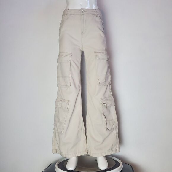 H&M Beige Wide Leg Cargo Pants - Picture 1 of 6
